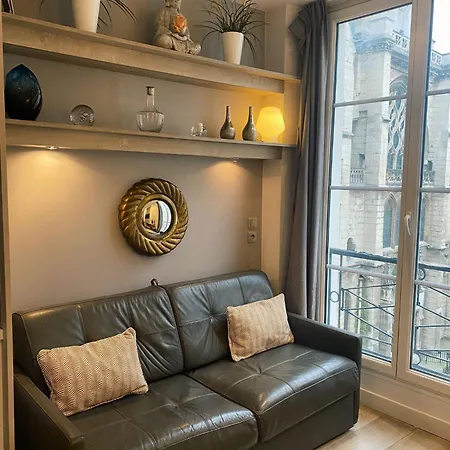 Alojamento de Acomodação e Pequeno-almoço Cocoon Gallery 3*