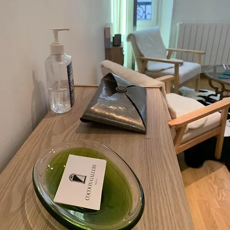 Cocoon Gallery Couette-café Paris