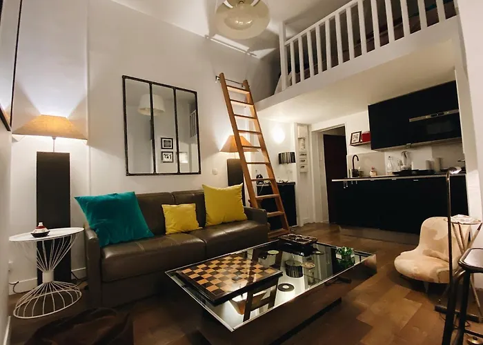 Cocoon Gallery Paryż