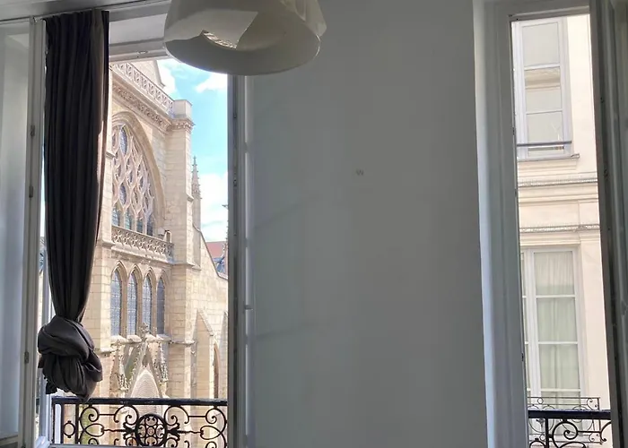 Cocoon Gallery Bed and Breakfast Παρίσι