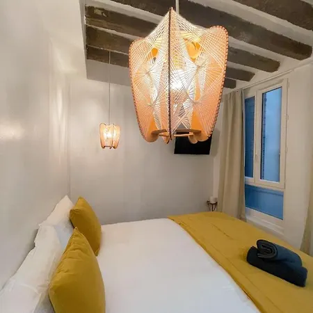 לינה וארוחת בוקר Cocoon Gallery