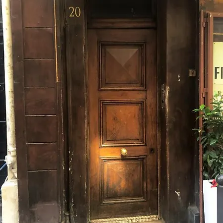 לינה וארוחת בוקר Cocoon Gallery